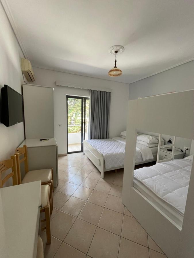Hotel Ms Sarandë Eksteriør billede