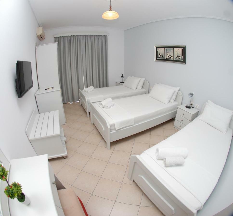 Hotel Ms Sarandë Eksteriør billede