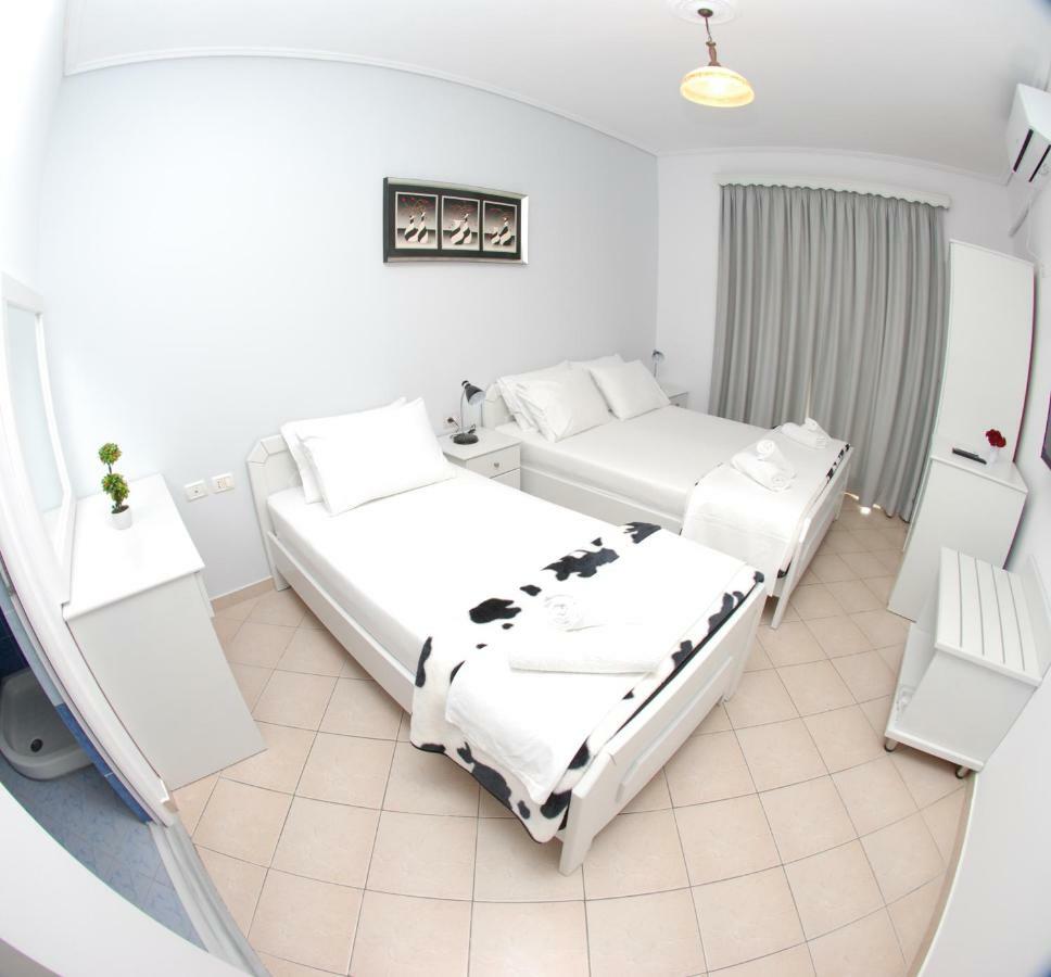 Hotel Ms Sarandë Eksteriør billede