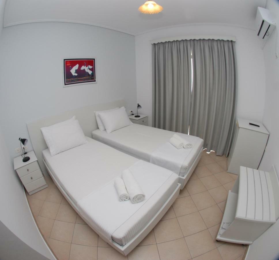 Hotel Ms Sarandë Eksteriør billede